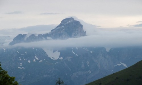 Zdjecie FRANCJA / Isere / La Salette / widok z drogi na Gargas