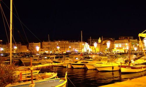 Zdjęcie FRANCJA / prowansja / Marsylia / stary port nocą