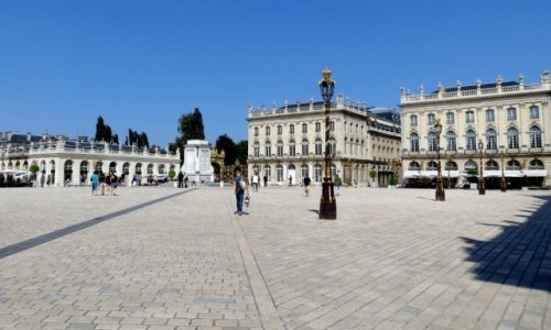 Zdjecie FRANCJA / Lotaryngia / Nancy / na placu krla Stanisawa...