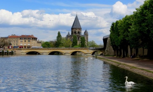 Zdjcie FRANCJA / Lotaryngia / Metz / bogi spokj...