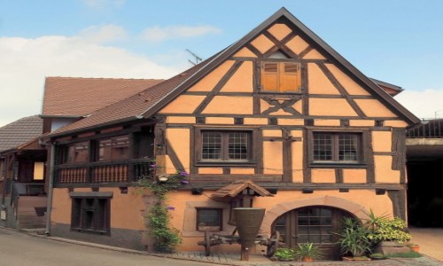 Zdjcie FRANCJA / Alzacja / Bergheim / na rogu...