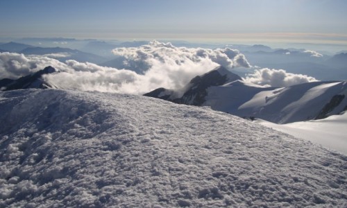Zdjcie FRANCJA / Masyw Mont Blanc / schron Vallot 4362 m n.p.m. / Przy schronie.
