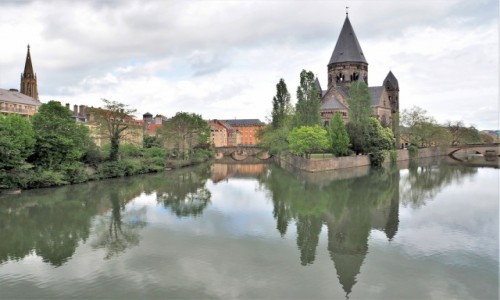 Zdjcie FRANCJA / Lotaryngia / Temple Neuf de Metz / jeszcze raz nad Mozel...
