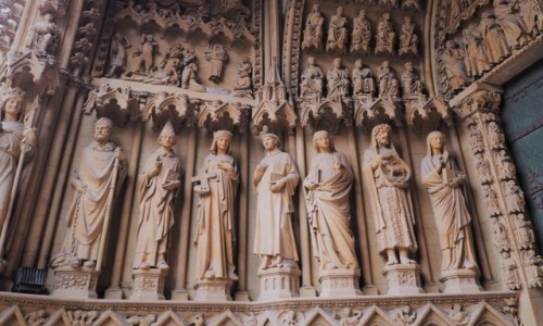 Zdjęcie FRANCJA / Lotaryngia / Cathédrale Saint-Étienne de Metz / u wejścia, jn.
