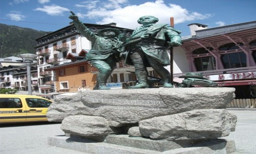 Zdjęcie FRANCJA / Sabaudia / Chamonix / Chamonix. Francja. Pomnik.