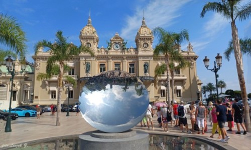 Zdjcie FRANCJA / osiedle Monako. / Monte Carlo. / Monte Carlo - Po drugiej stronie lustra.