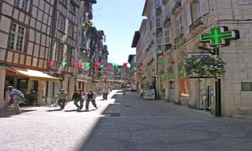 Zdjecie FRANCJA / Akwitania / Bayonne / Uliczka