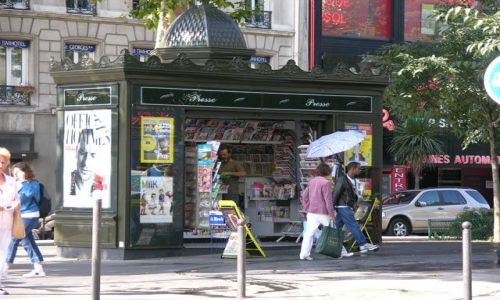 Zdjecie FRANCJA / brak / Paryż / Kiosk RUCHU