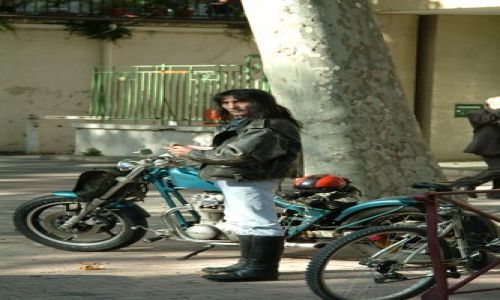 Zdjecie FRANCJA / Langwedocja / Narbonne / nie ma jak motor ....