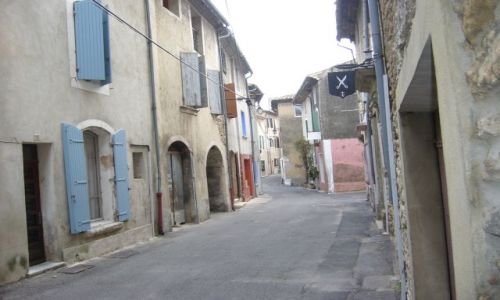 Zdjęcie FRANCJA / Provence-Alpes-Cote-D'Azur / Mornas / Mornas