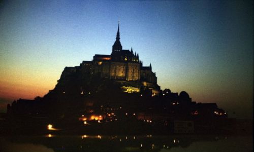Zdjęcie FRANCJA / -Normandia / Le Mt St Michel / Le Mt St Michel nocą