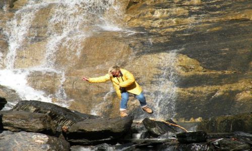 Zdjęcie FRANCJA / Alpy / Cascade du Dard / Kozica