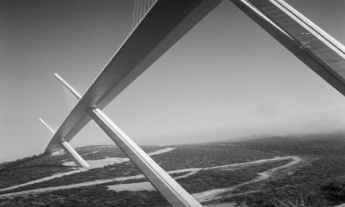 Zdjecie FRANCJA / brak / Poudniowa Francja / Pod mostem w Millau