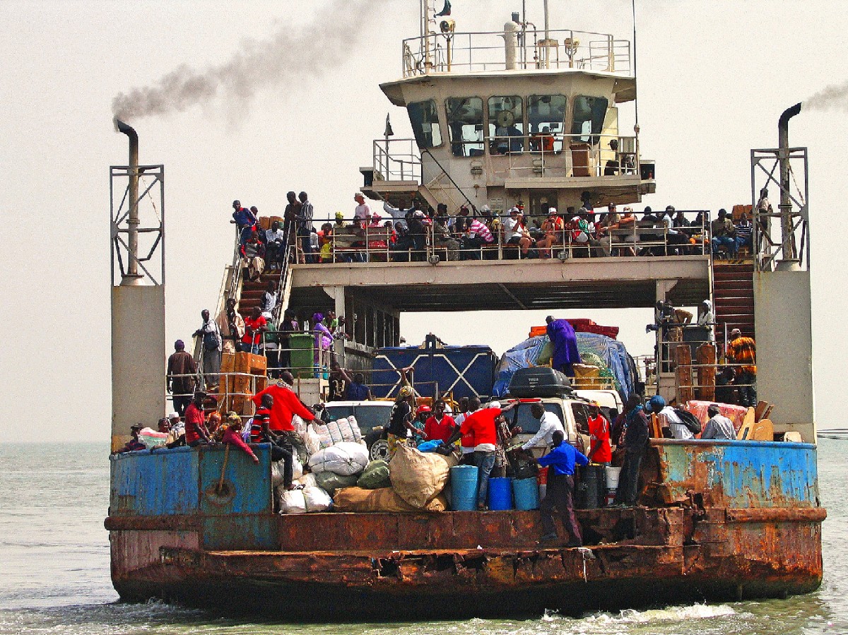Zdjęcia: Banjul, Rzeka Gambia, Ważne że płynie, GAMBIA Zdjęcia: Banjul, Rzeka Gambia, Ważne że płynie, GAMBIA