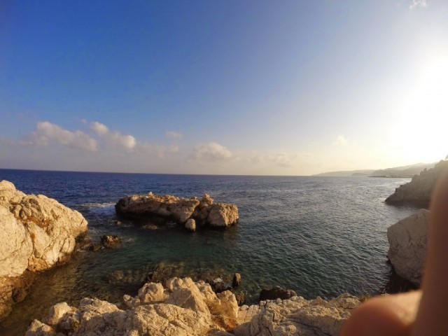 Zdj cia: Rodos, wielka skaa w Amiros Skala, GRECJA