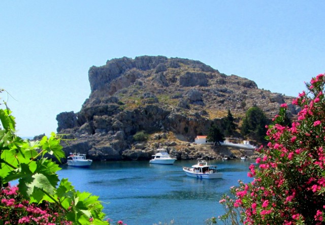 Zdj cia: Lindos, Rodos, Zatoka w. Pawa z dou, GRECJA