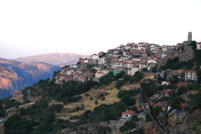 Zdjęcia: Arachova, Panorama o wschodzie słońca, GRECJA Zdjęcia: Arachova, Panorama o wschodzie słońca, GRECJA
