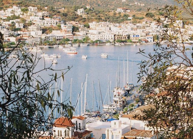 Zdjęcia: Miasto Poros, Wyspa Poros, Poros, GRECJA Zdjęcia: Miasto Poros, Wyspa Poros, Poros, GRECJA