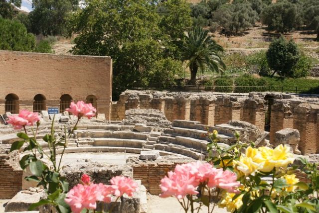 Zdjęcia: Gortyna, Kreta, Amfiteatr II, GRECJA Zdjęcia: Gortyna, Kreta, Amfiteatr II, GRECJA