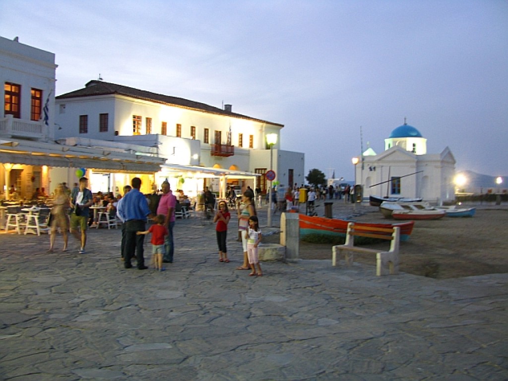 Zdjęcia: Mykonos, Cyklady, stary port wieczorem, GRECJA Zdjęcia: Mykonos, Cyklady, stary port wieczorem, GRECJA