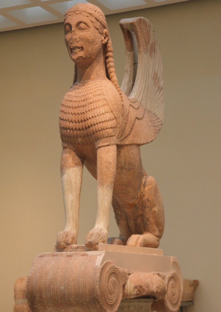 Zdjęcia: Muzeum archeologiczne, Delfy, Sfinks z Naksos, GRECJA Zdjęcia: Muzeum archeologiczne, Delfy, Sfinks z Naksos, GRECJA
