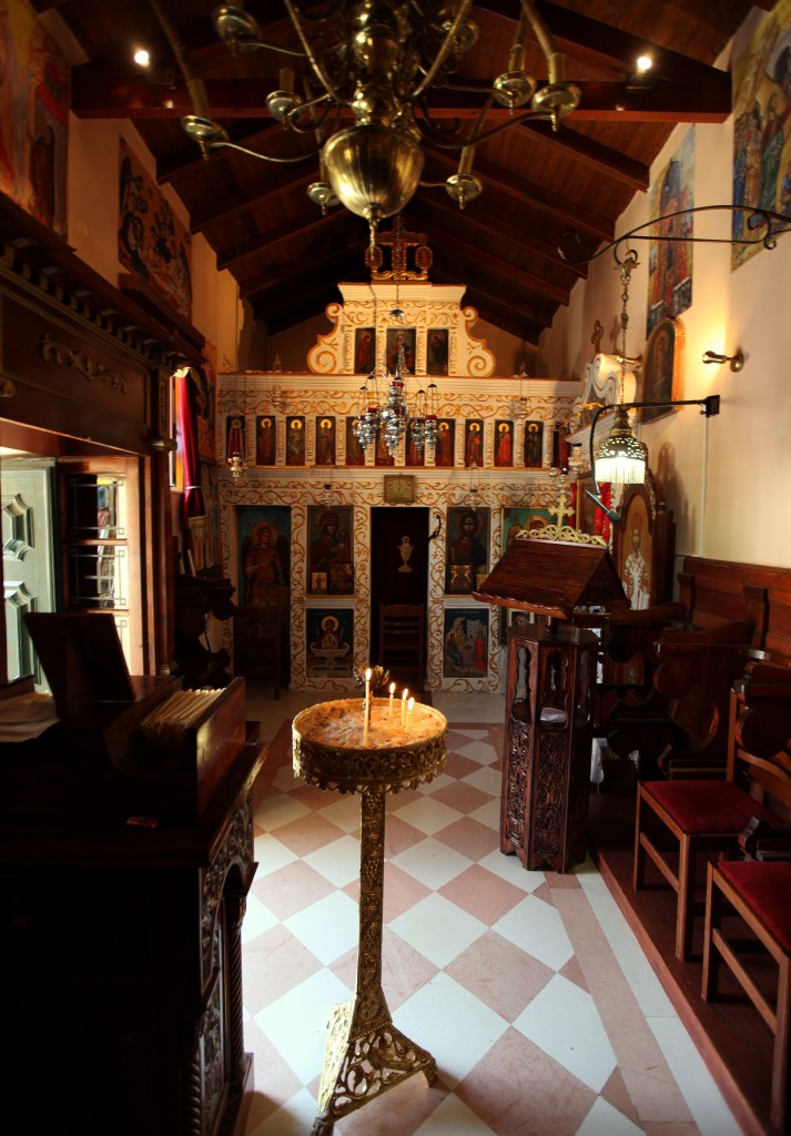 Zdjęcia: Kassiopi, Korfu, Kościół Panagia Kassopitras, GRECJA Zdjęcia: Kassiopi, Korfu, Kościół Panagia Kassopitras, GRECJA