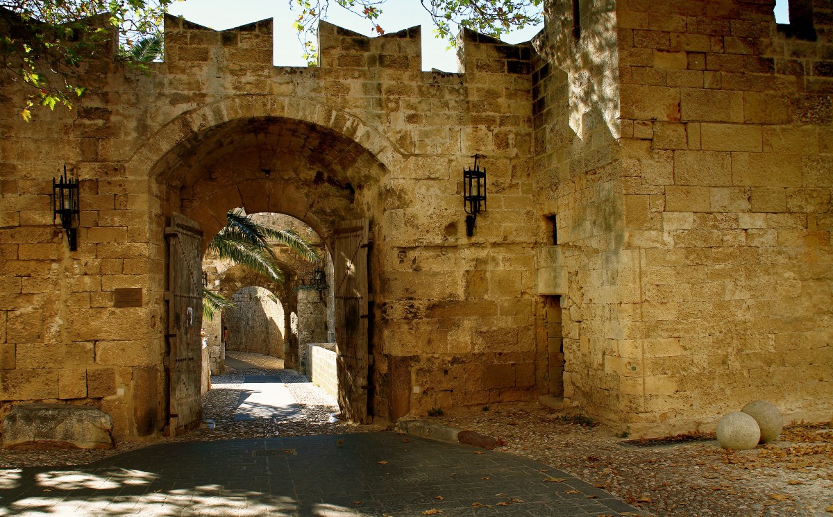 Zdjęcia: Stare Miasto-Rodos, Rodos, Zakamarki starego miasta Rodos, GRECJA Zdjęcia: Stare Miasto-Rodos, Rodos, Zakamarki starego miasta Rodos, GRECJA