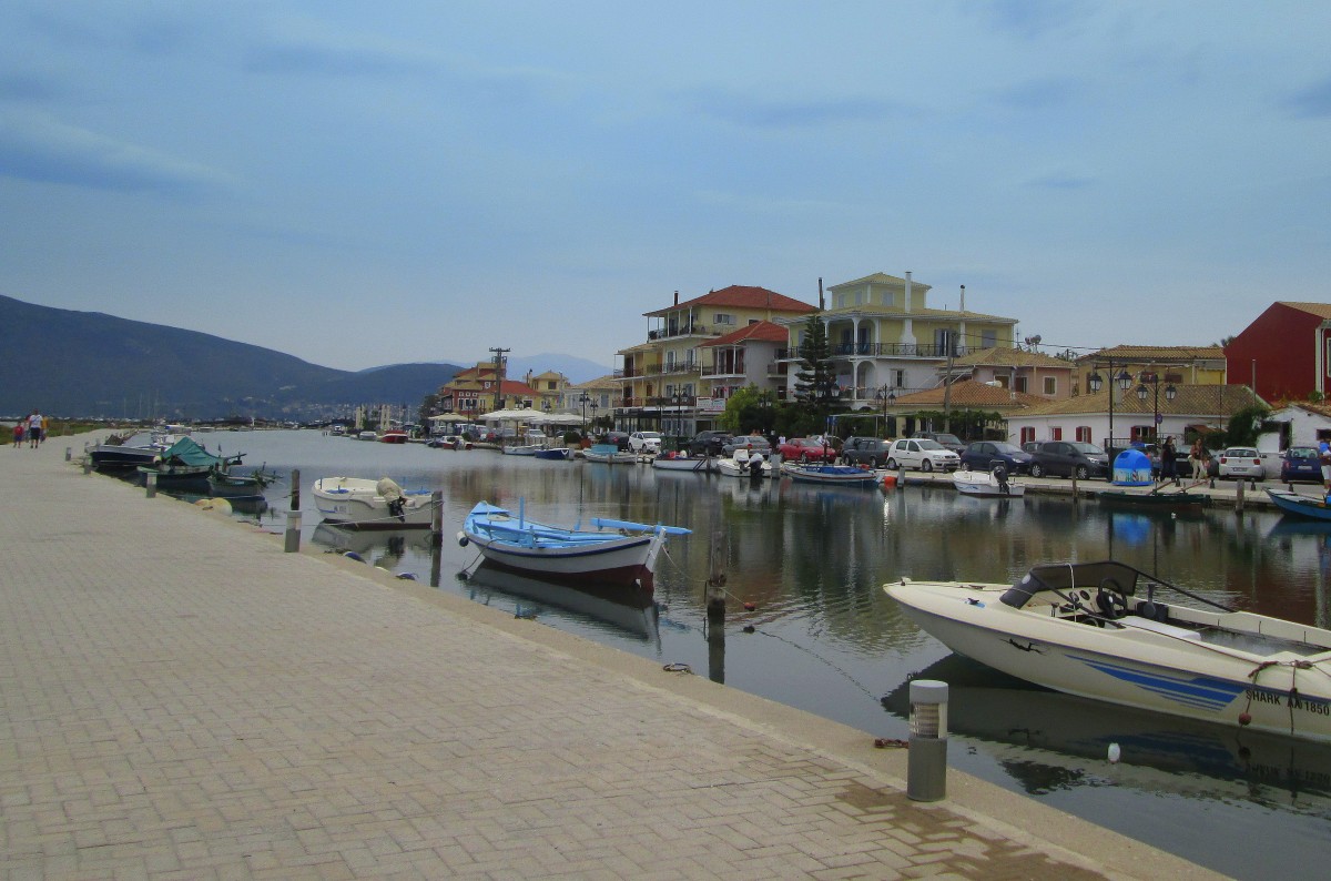 Zdjęcia: Lefkada Town, Lefkada, Spacerkiem po części portowej, GRECJA