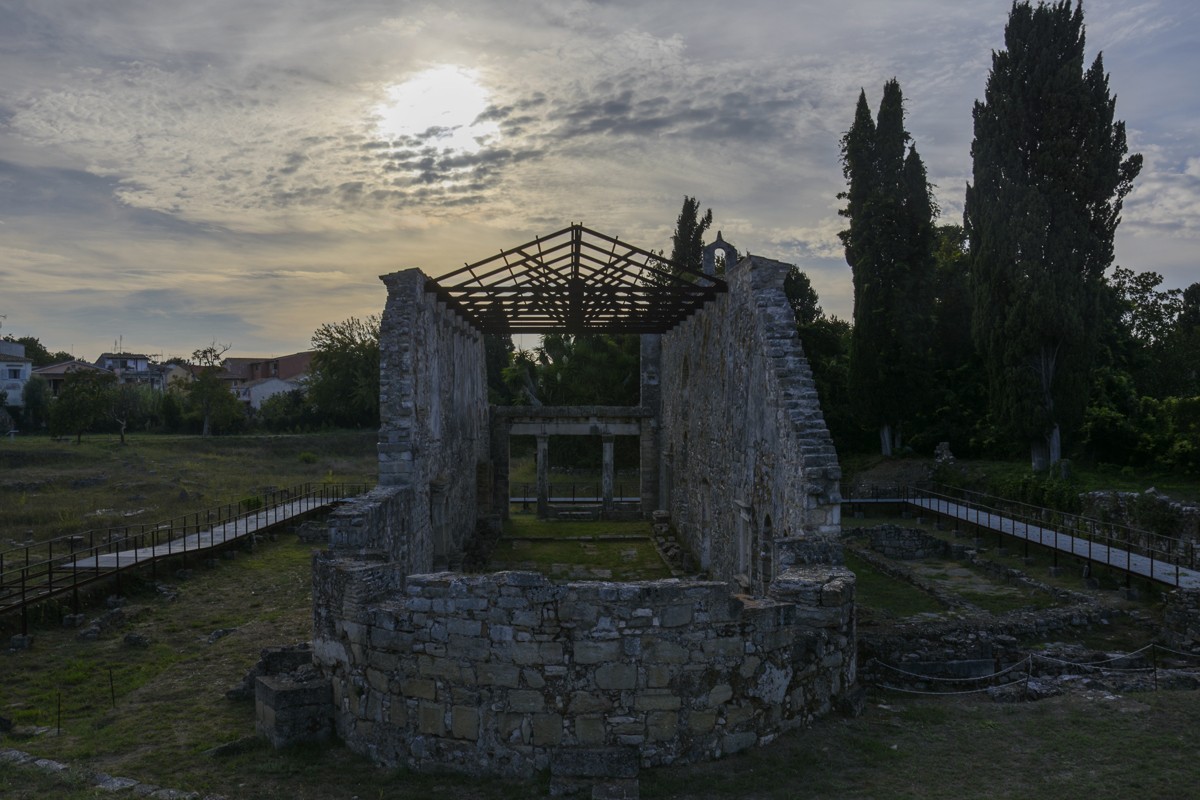 Zdjęcia: Kerkyra, Wyspy Jońskie, Bazylika w Paleopolis, GRECJA Zdjęcia: Kerkyra, Wyspy Jońskie, Bazylika w Paleopolis, GRECJA