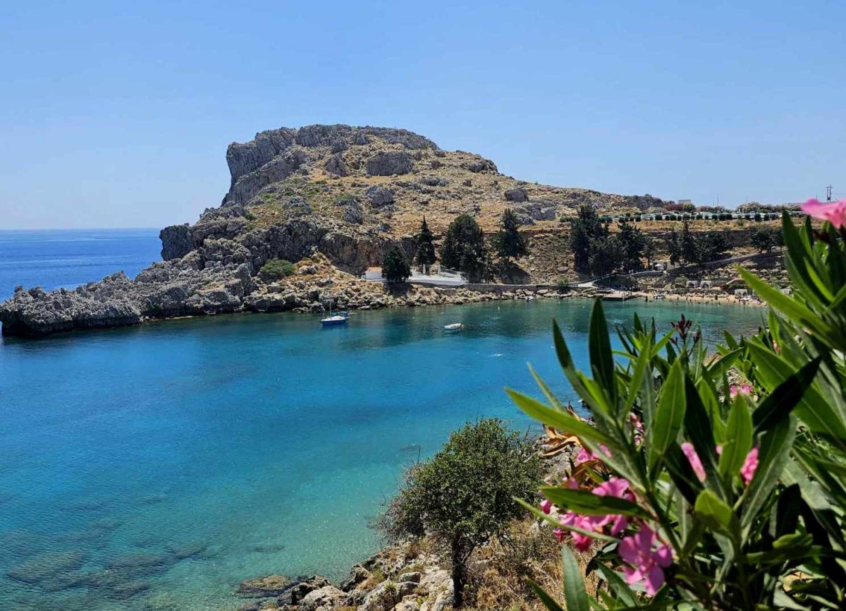 Zdjęcia: Lindos, Rodos, Szmaragdowo i niebiesko, GRECJA Zdjęcia: Lindos, Rodos, Szmaragdowo i niebiesko, GRECJA