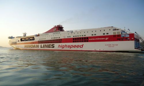 Zdjęcie GRECJA / Epir / port Igoumenitsa / Prom