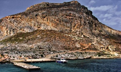 Zdjecie GRECJA / Kreta Zach. / GRAMVOUSA-KRETA / Wyspa piratw.