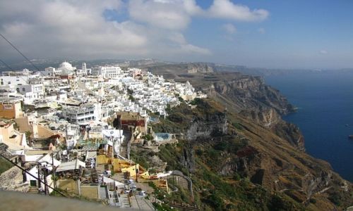 Zdjęcie GRECJA / Cyklady / Santorini  / widok na Thierę