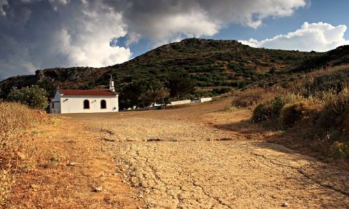 Zdjecie GRECJA / Kreta Zach. / Kolymbari ---Region Chania > / Kapliczka.