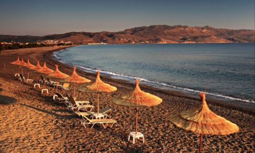 Zdjecie GRECJA / Kreta Zach. / Tavronitis.-Region Chania / Pierwsze promienie soca.