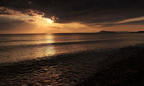 Zdjecie GRECJA / Kreta Zach. / Plaa Tavronitis. / Pocztek dnia.