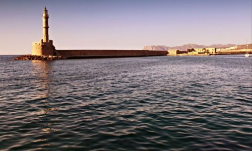 Zdjecie GRECJA / Kreta Zach. / Chania. / Latarnia morska
