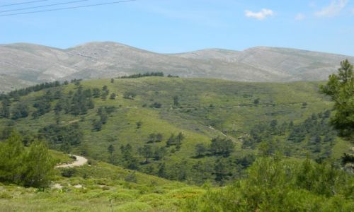 Zdjcie GRECJA / wyspa rodos / rodos / widok na najwyszy szczyt Rodosu