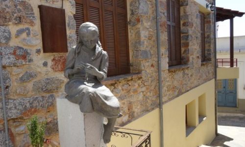 Zdjęcie GRECJA / Kreta Wschodnia / Kritsa / Pomnik Szydlarki w Kritsie