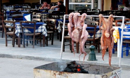 Zdjecie GRECJA / Morze Egejskie / Poros / Lunch
