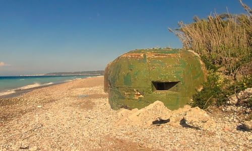 Zdjcie GRECJA / - / Rodos / Bunkier