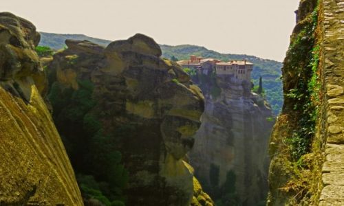 Zdjcie GRECJA / FTHIOTIDA / Meteory / Klasztor w grach