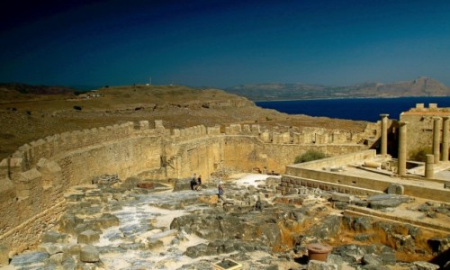 Zdjecie GRECJA / Rodos / Lindos /  Ruiny staroytnego akropolu, 