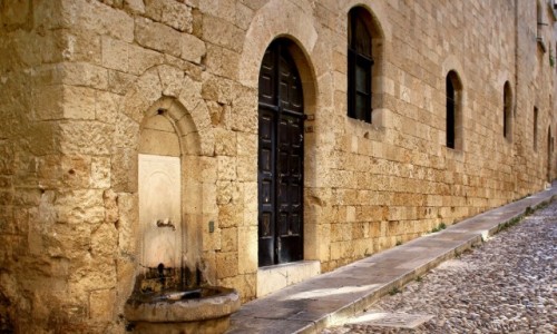Zdjcie GRECJA / Rodos / Stare Miasto-Rodos / Klimat Rodyjskich uliczek