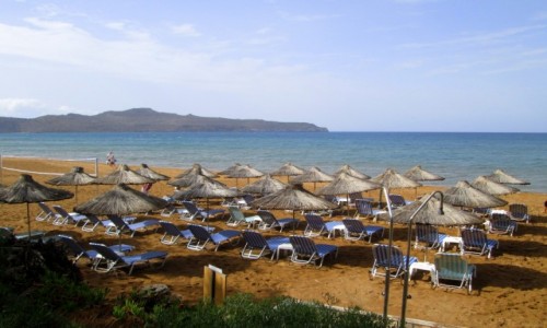 Zdjcie GRECJA / Kreta / Agia Marina / Czekamy na turystw - strona lewa