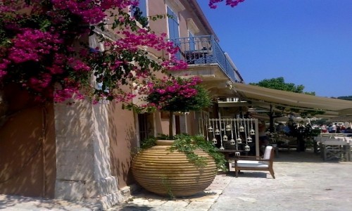 Zdjcie GRECJA / Kefalonia / Fiskardo / Uliczka w Fiskardo