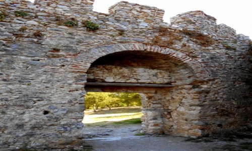 Zdjecie GRECJA / Macedonia / Platamonas / Mury obronne zamku w Platamonie