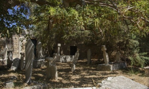 Zdjęcie GRECJA / Rodos / Rodos (stolica), cmentarz przy meczecie Murata Reis / cmentarze daleko stąd