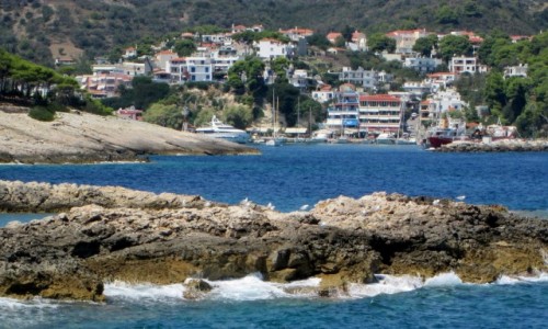 Zdjecie GRECJA / Sporady Pnocne / Alonissos / ^Za zakrtem port