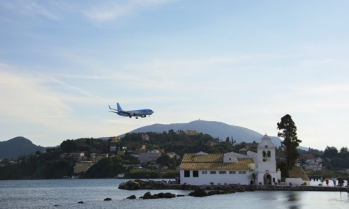 Zdjęcie GRECJA / Wyspy Jońskie / Korfu, wysepka Vlacherna / tuż nad Vlecherną